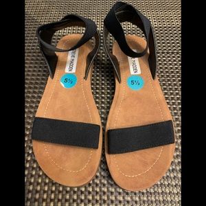 Steve Madden girls sandals